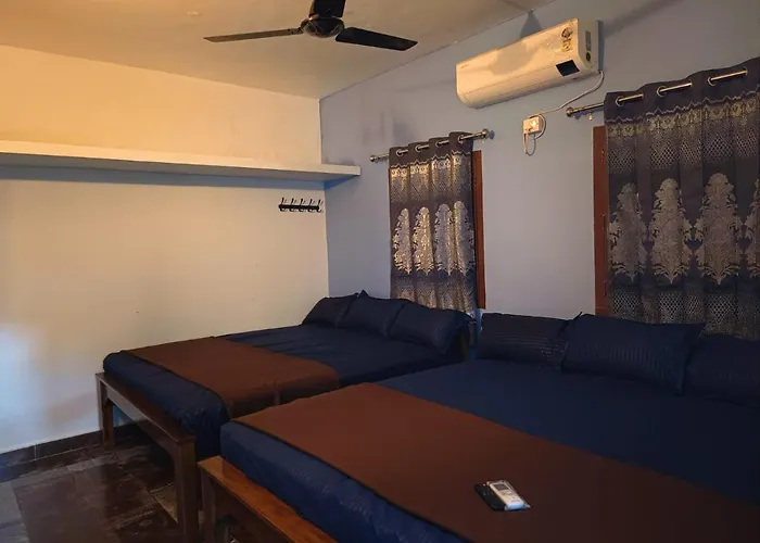 Agnisthala Guest House